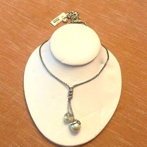 Brighton Pearlesque Lariat